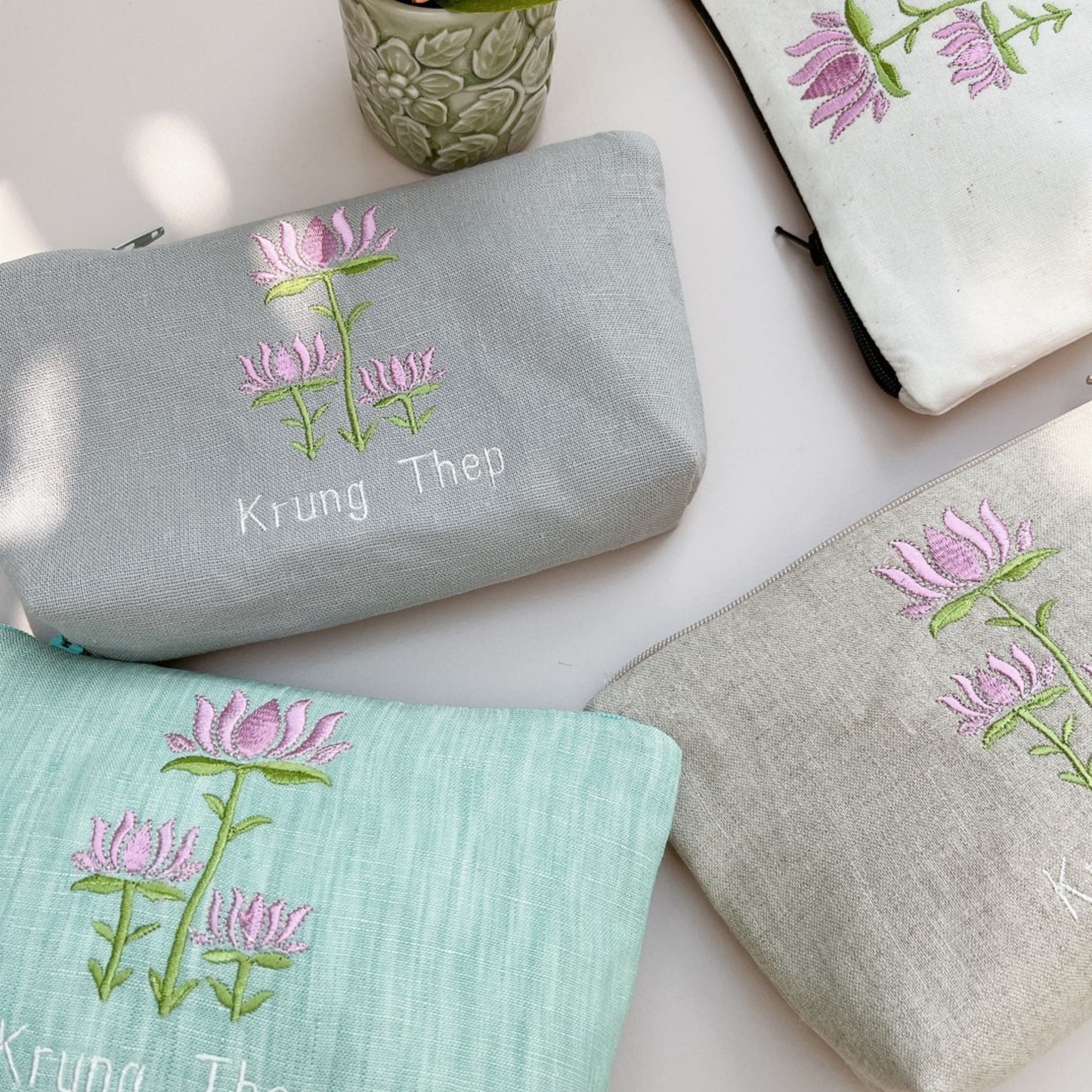 Lotus Pouch