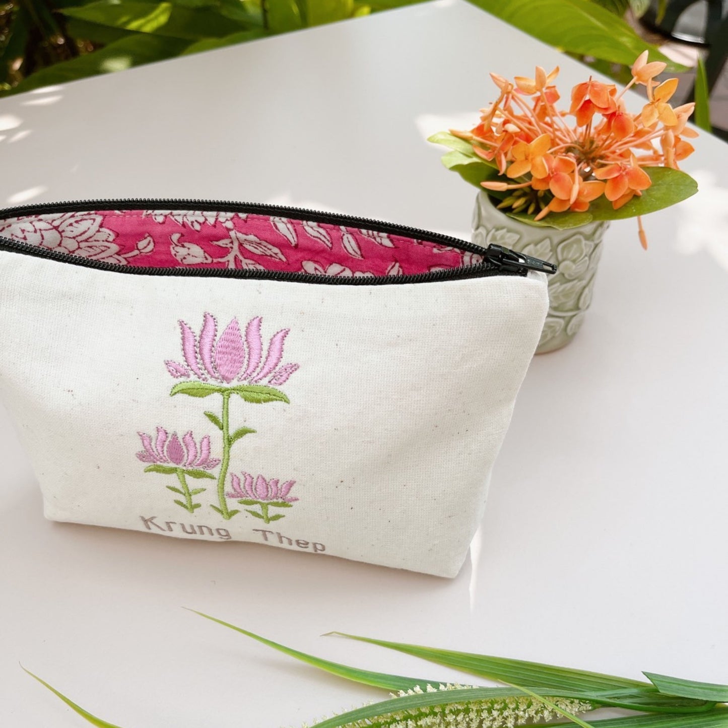 Lotus Pouch